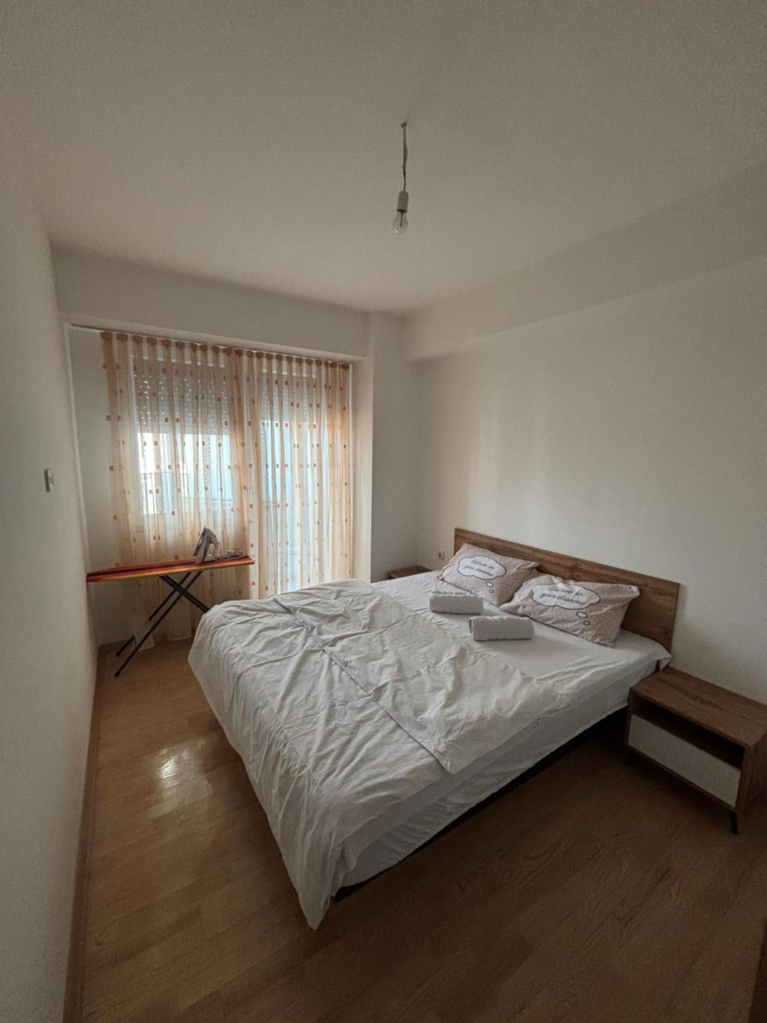 Aria Residence & Ѕра, Apartment 1-43, Level 8 비톨라 외부 사진